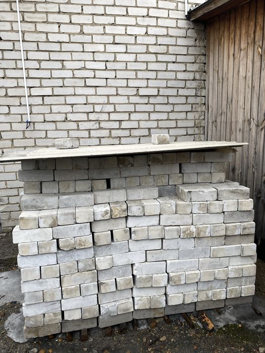 Силикатный кирпич