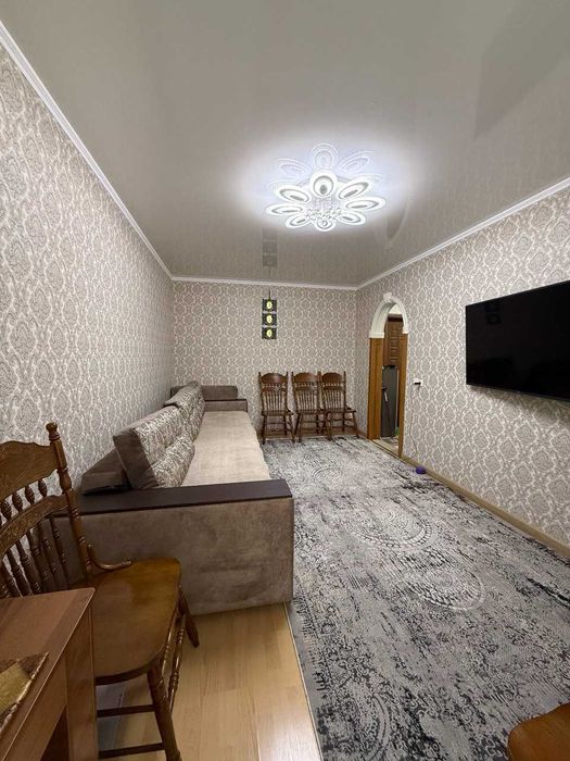 2-комн. квартира, 50.5м², 6-й микрорайон.