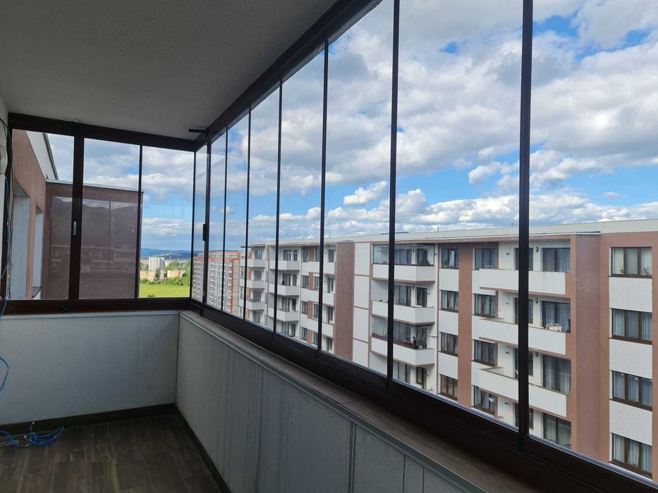 Inchidere Balcone , Terasa , Pergole retractabila cu LED, Bioclimatic Rolling Roof retractabila cu lamela alum., Wintergarden  Acoperis fix din sticla