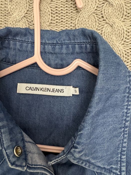 Продам платье calvin klein