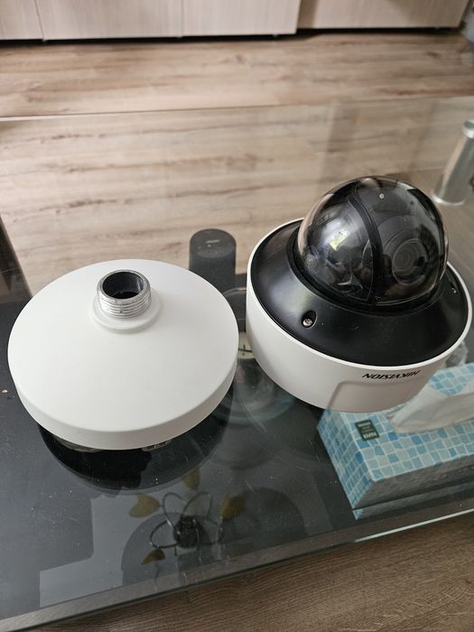 Hikvision ds-2cd5526g0- IZHS 2.8-12mm zoom motorizat