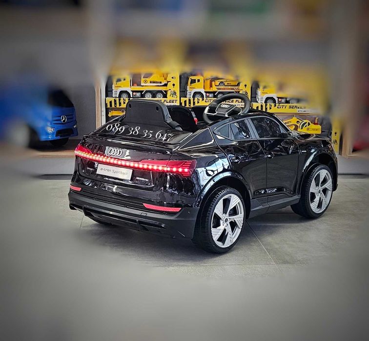 ТОП ЦЕНА!НОВО!Акумулаторен джип Audi Sportback с 12V,EVA гуми,МЕТАЛИК