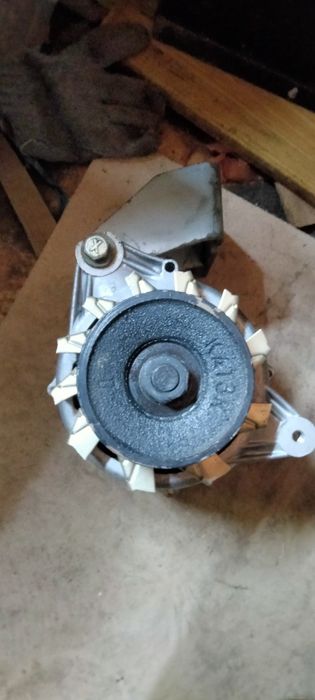 Продам гениратор газ 52