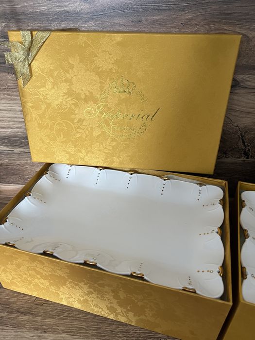 Продам посуду по 5000 тенге.