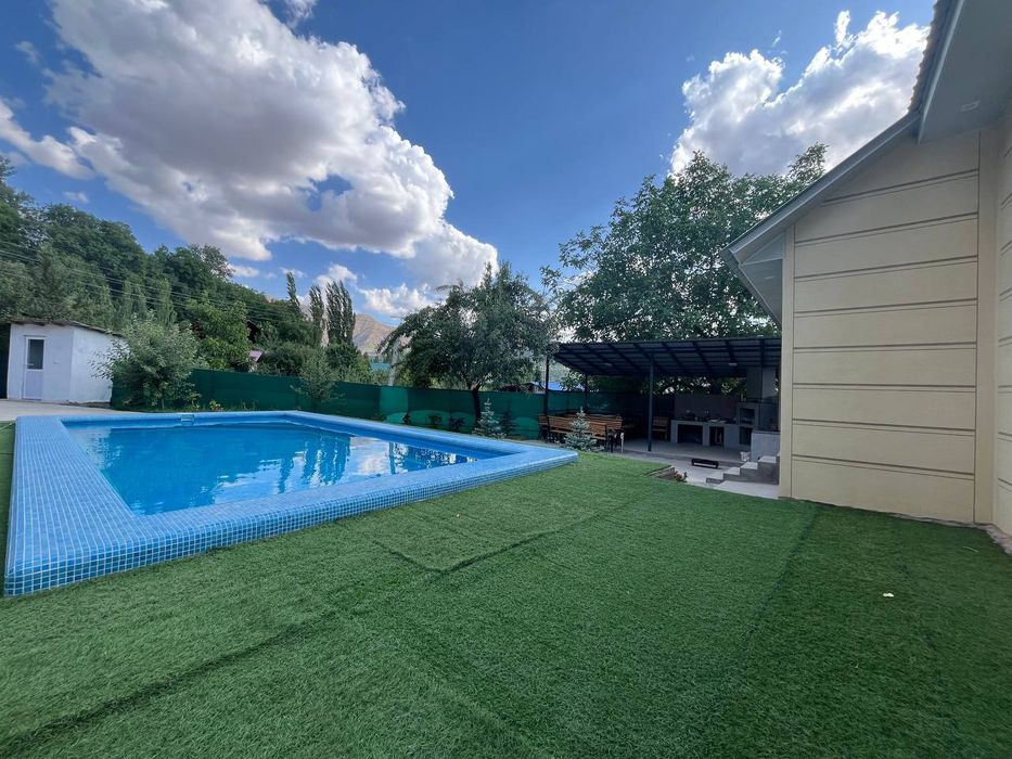 Дача в Чимгане Ойлави