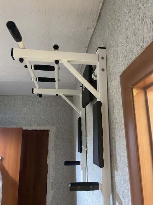 Продам турник срочно