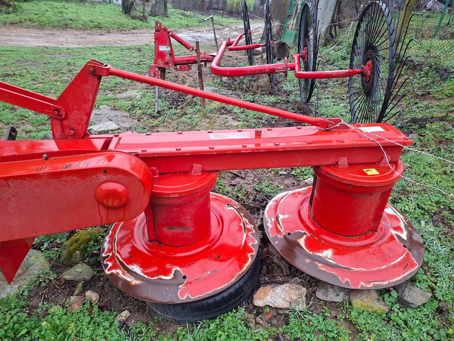 Роторна косачка и сеносъбирач