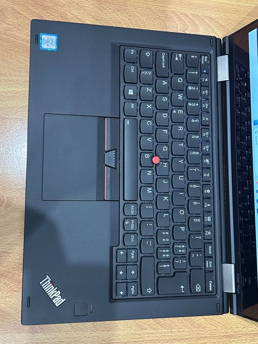 Като нов! Лаптоп Lenovo X380 Yoga i5/16GB RAM/256GB SSD, ТЪЧ, 3 м. гар!