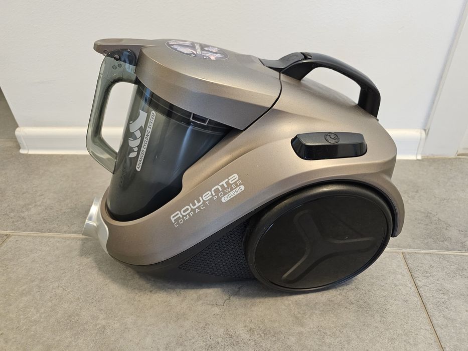 Vand aspirator ROWENTA Compact Power Cyclonic Animal Care RO3786EA