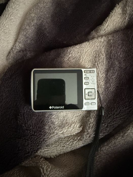 Фотоаппарат Polaroid (мыльница)