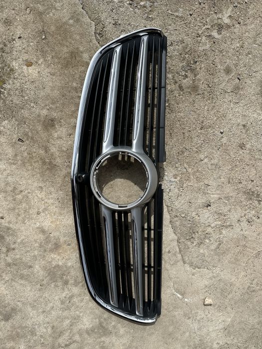 Решетка Mercedes benz V class 2016 мерцедес в класа