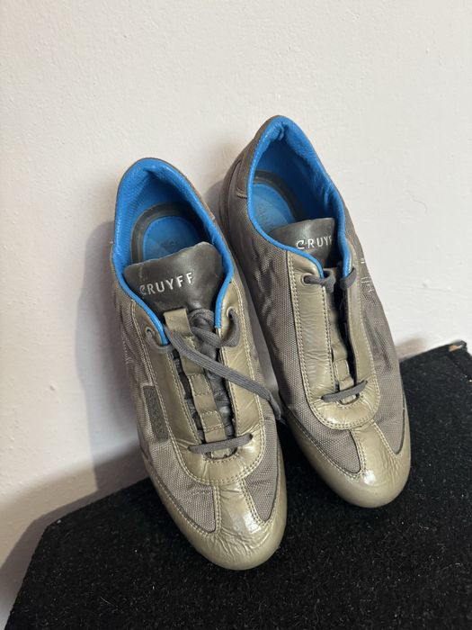 Обувки cruyff !!