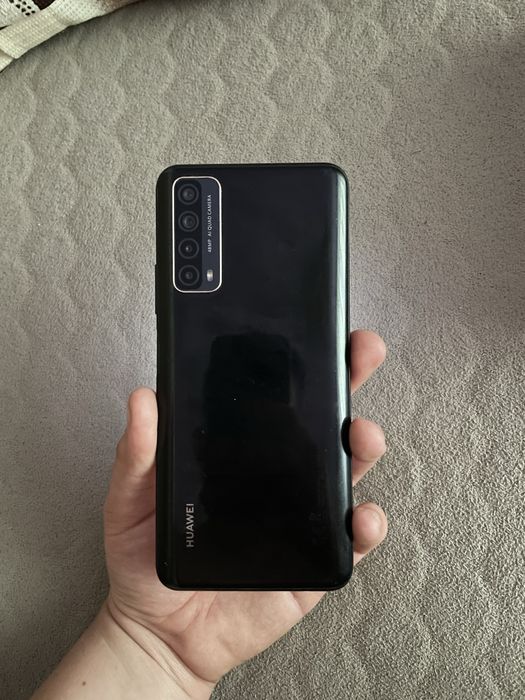 Продам телефон Huawei P Smart