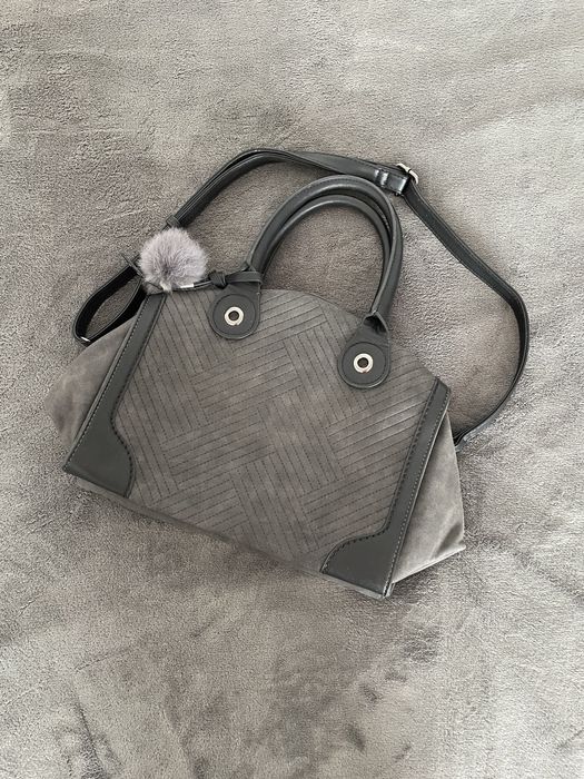 Чанти, използвани, но запазени