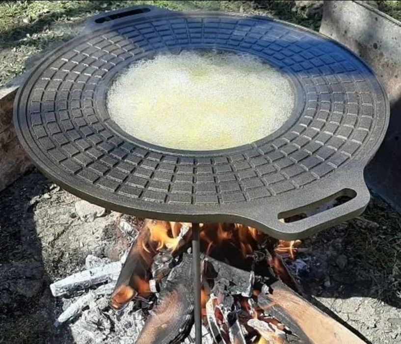 Disc gratar din fonta 50cm  cu picioare demontabile