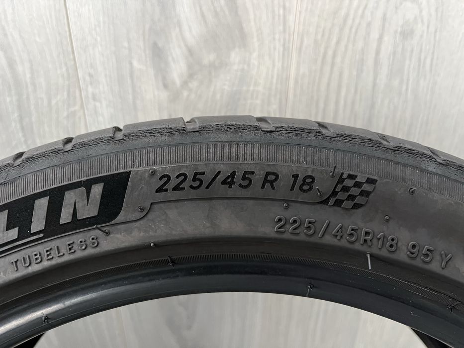 Летни гуми 225/45/18 Michelin