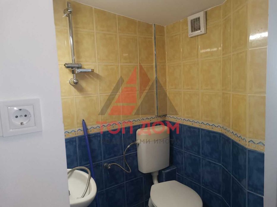 Дава се под наем Тристаен апартамент в Варна, Център - 75 кв.м за 612 € - Снимка #9