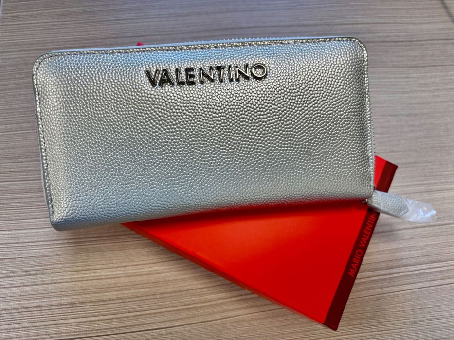 портфейл Valentino