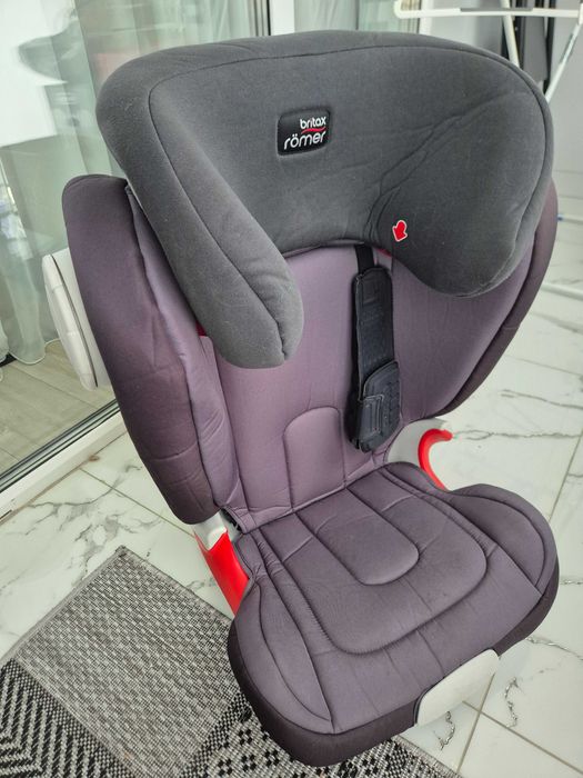 Детское автокресло Britax Romer 4-12лет