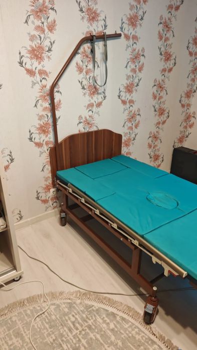 Кровать для лежачих больных