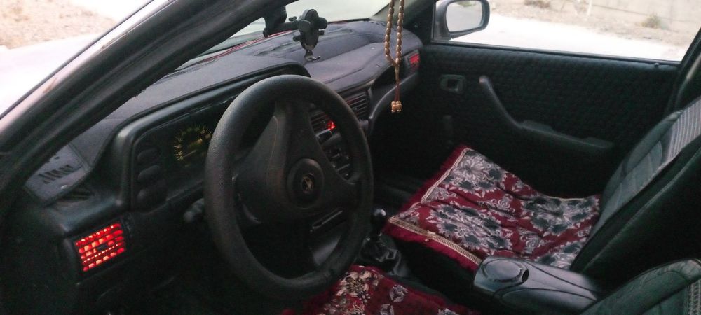 Neksiya 1 avtomobili sotiladi holati yaxshi metan gazi bor