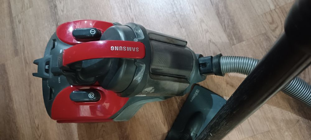 Пылесос Самсунг проводной