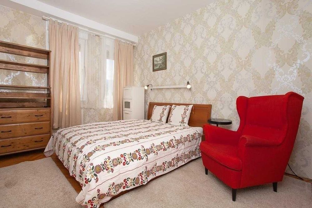 Дава се под наем Двустаен апартамент в Бургас, Сарафово - 53 кв.м за 153 € - Снимка #1