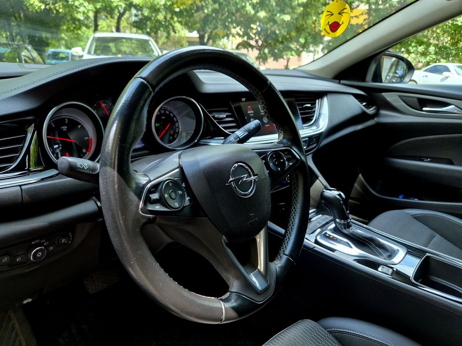 Opel Insignia Grand sport  1.6 CDTI