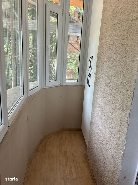 Inchiriez garsonieră dubla cu parcare proprie vitan