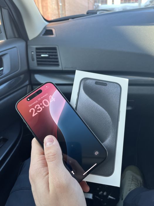 Продам Iphone 15 PRO Black