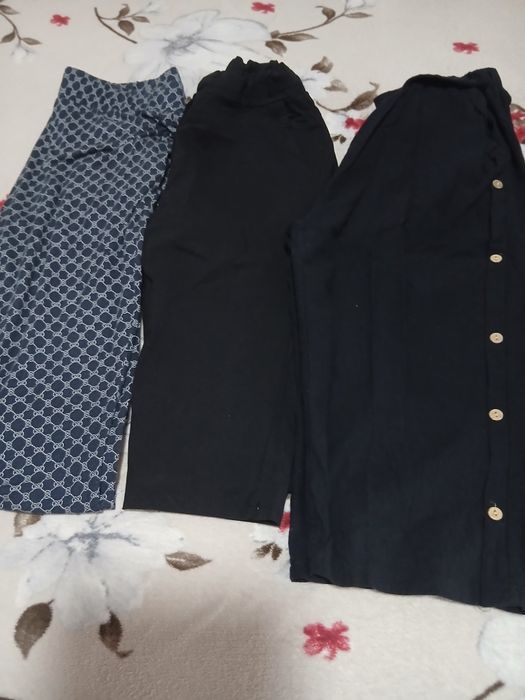 Pantaloni sport trei sfert