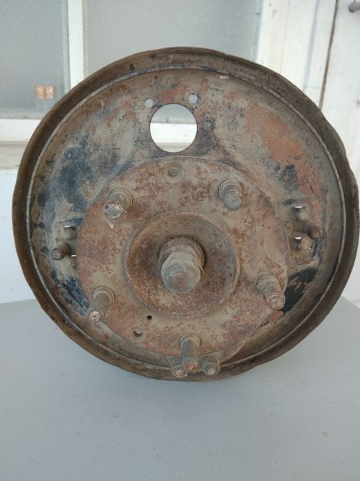 ЗАЗ.   Редуктор .ЛУАЗ.2шт.200y.e