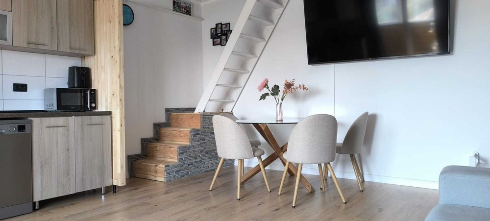 Apartament 2 camere (60 mp) + mansarda 50 mp | 110 mp utili | mobilat si utilat complet | balcon 10 mp