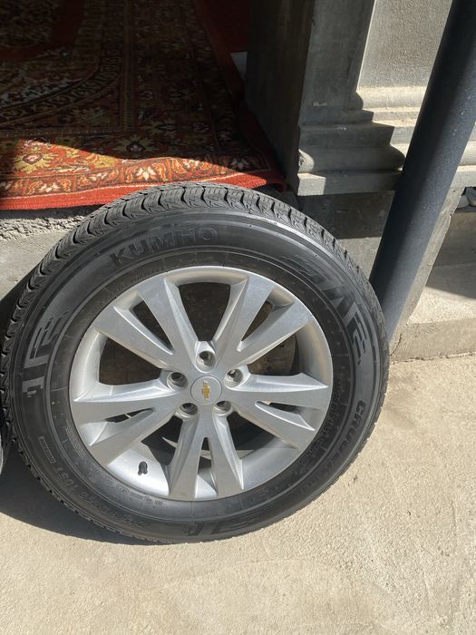 Captiva R18 ideal xolatdagi diska va balon sotiladi.Kumho crugen