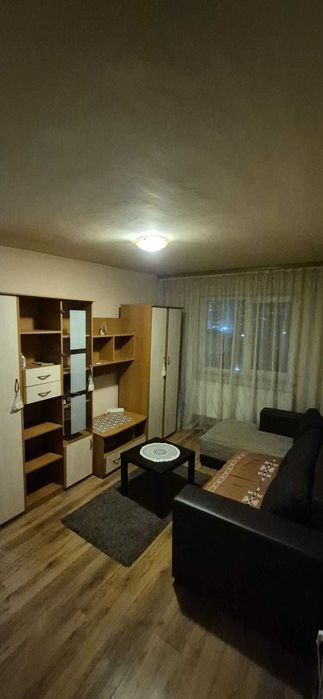 Apartment 2 camere de inchiriat
