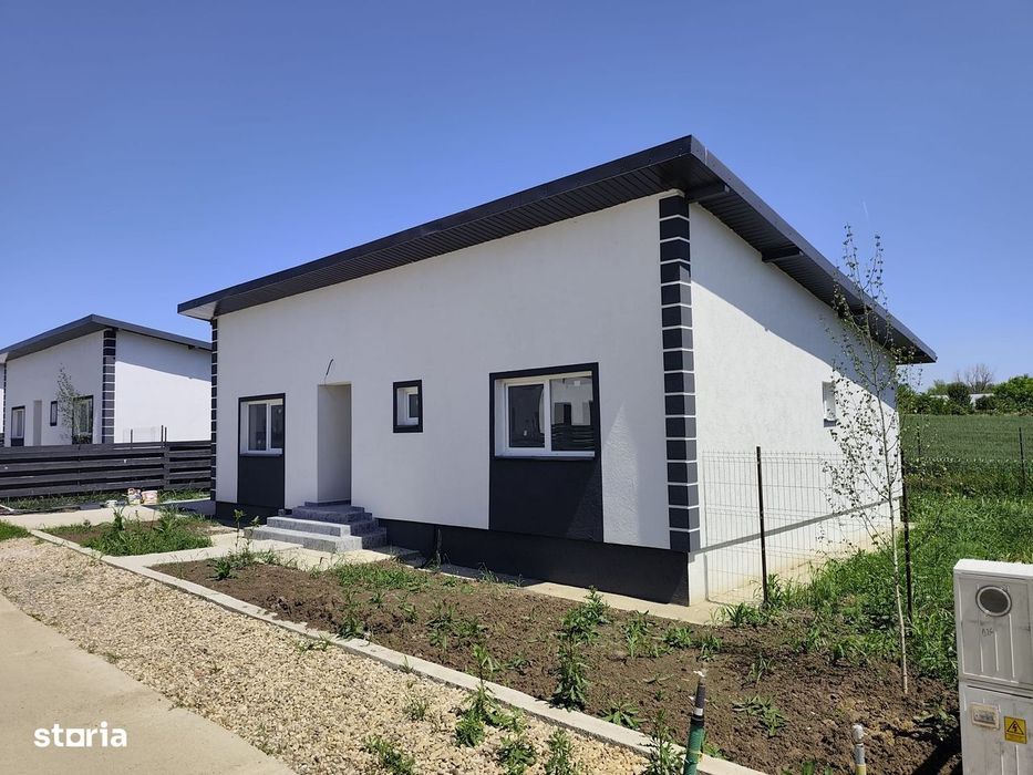 FARA COMISIOANE casa cu 4 camere 2 bai terasa regim PARTER la cheie