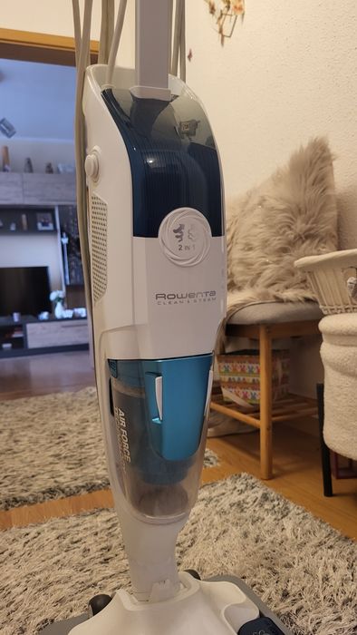 Aspirator vertical cu abur ROWENTA Clean&Steam Revolution RY7777WH, 0.47l, 1500W, alb-albastru