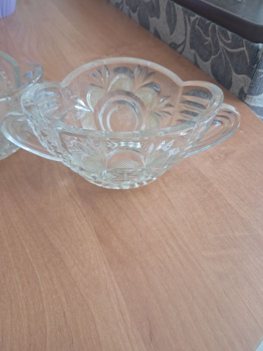 Продам вазы хрустальные