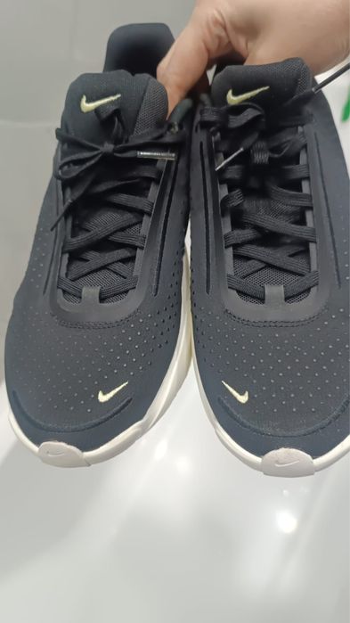 Кроссовки оргинал Nike