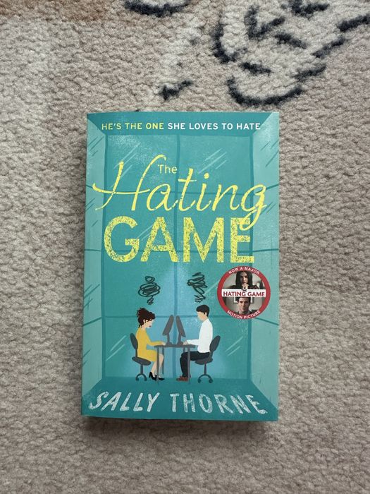 Книга на английски “the hating game”