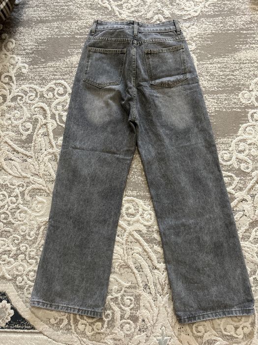 Прдам женские джинсы