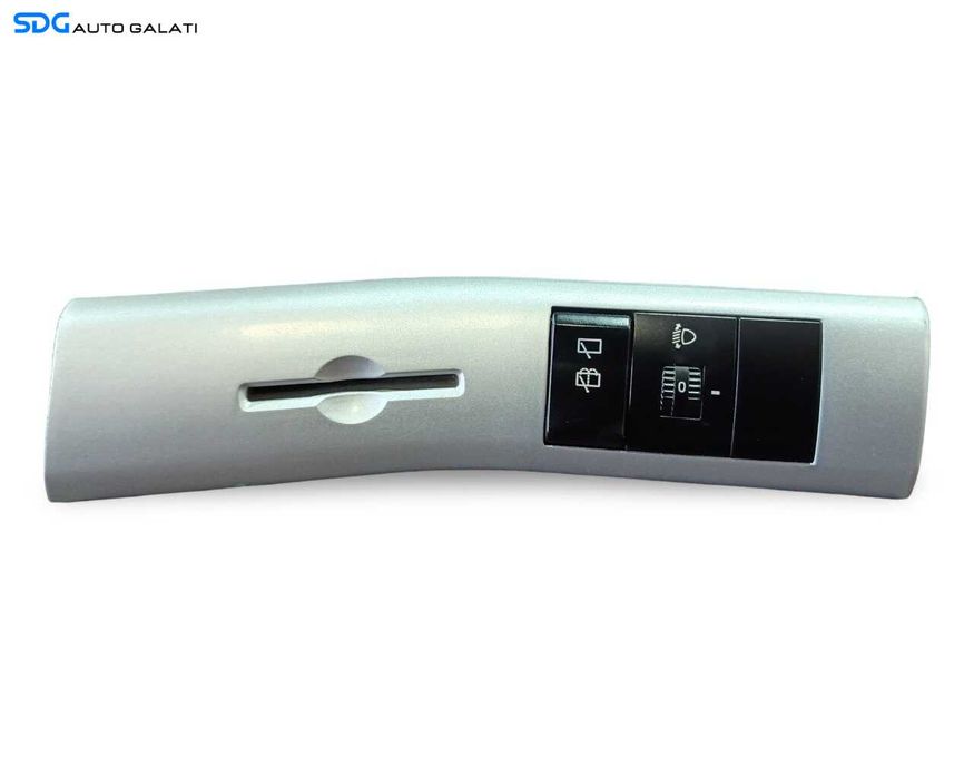 Panou Consola Buton Butoane Reglaj Lumini Stergator Geam Sticla Luneta SsangYong Rodius 2004 - 2013 Cod 621W10140 [LR6406]