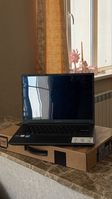 Asus Vivobook pro 14 oled