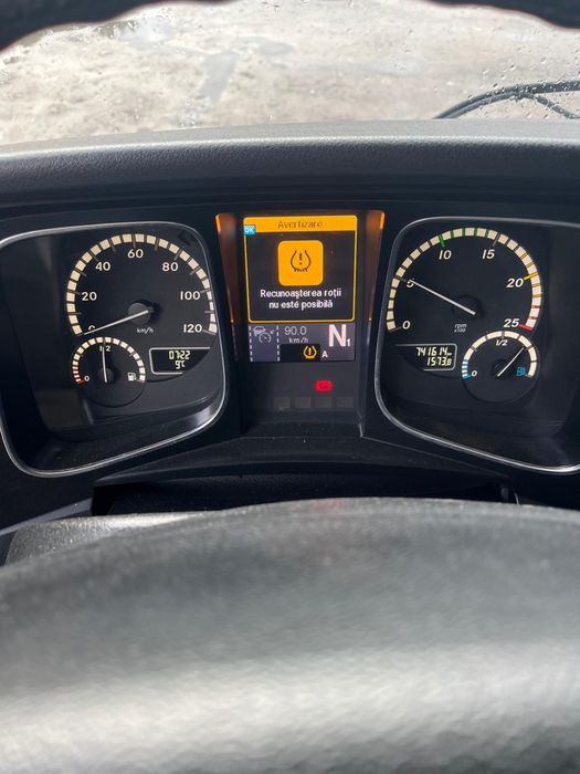 Vand trei Mercedes Actros 460