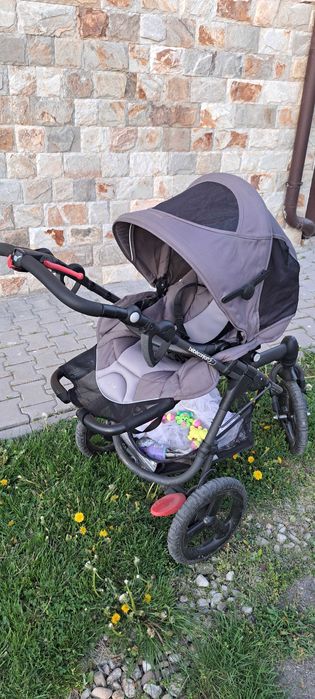 Бебешка количка с два коша