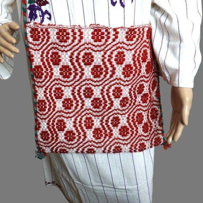 Traista traditionala veche lucrata manual
