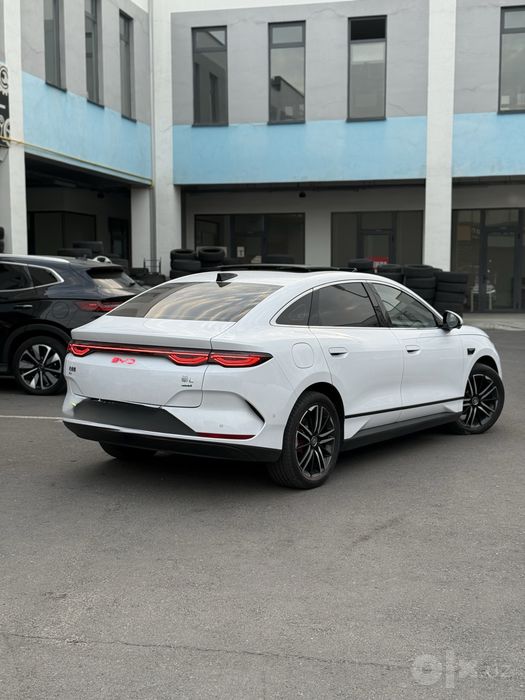BYD Qin L smart