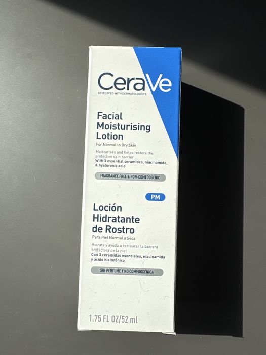 CeraVe PM Хидратиращ крем за лице за нормална и суха кожа х52 мл