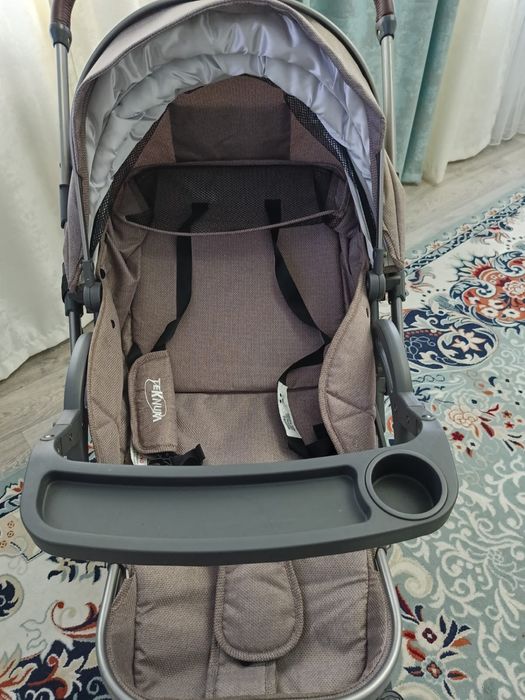 Коляска детская в отличном состоянии