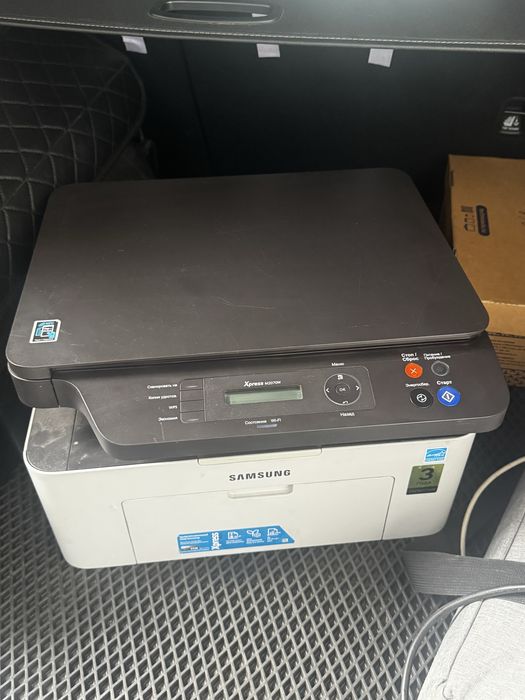 Samsung Xpress mono 3 в 1